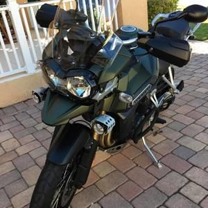 Meet your Posher, Marlon de